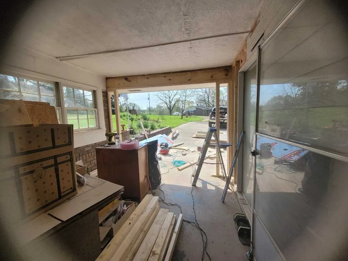 Air movers and dehumidifier for Water Mitigation Services in Alexandria